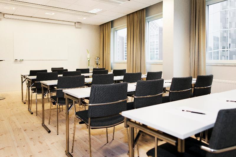 فندق Elite Plaza Oernskoeldsvik المظهر الخارجي الصورة
